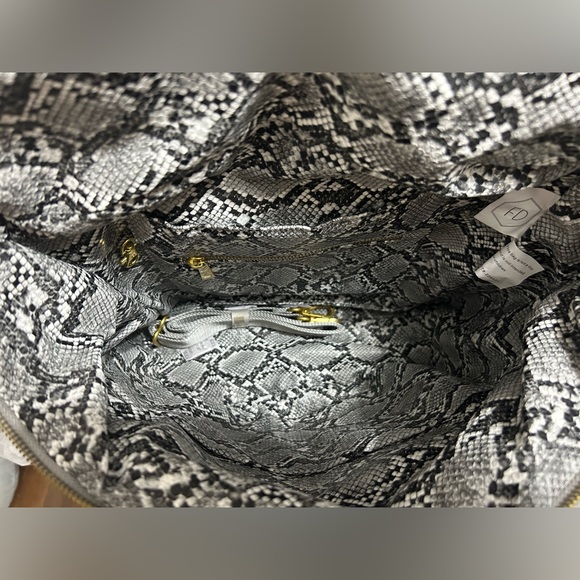 Fawn design original diaper bag limited edition colourway - Picture 11 of 11